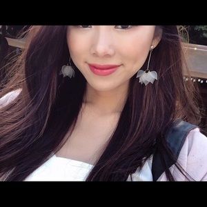 Chandelier earrings!